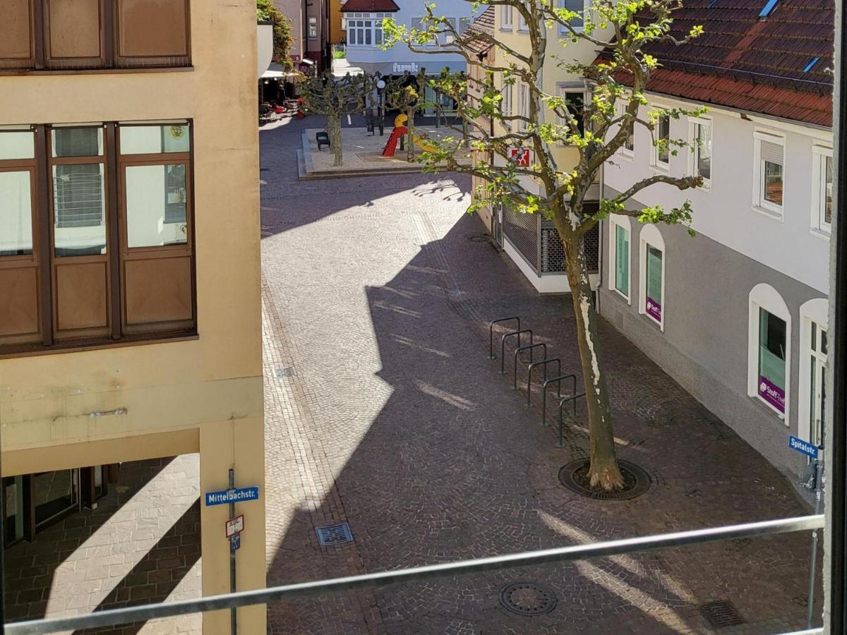 Zentrale Ferienwohnung In Aalen City Mit 4-Sternen 외부 사진