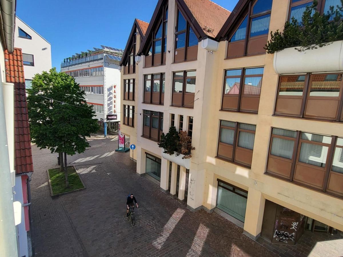 Zentrale Ferienwohnung In Aalen City Mit 4-Sternen 외부 사진