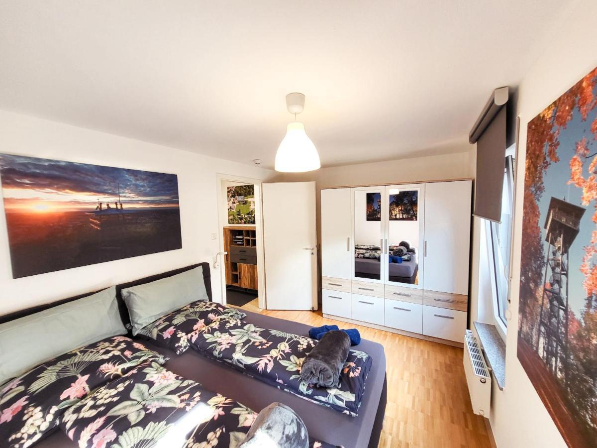 Zentrale Ferienwohnung In Aalen City Mit 4-Sternen 외부 사진