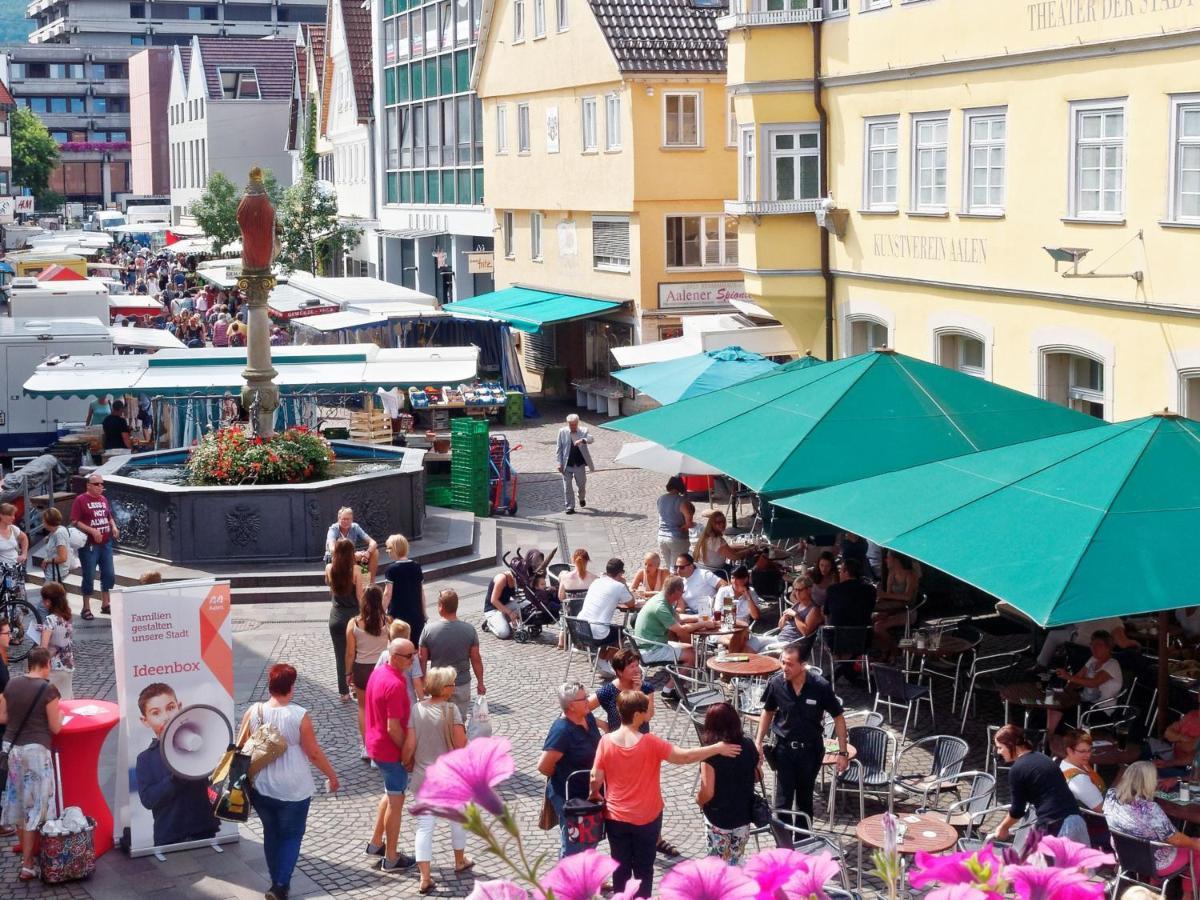 Zentrale Ferienwohnung In Aalen City Mit 4-Sternen 외부 사진
